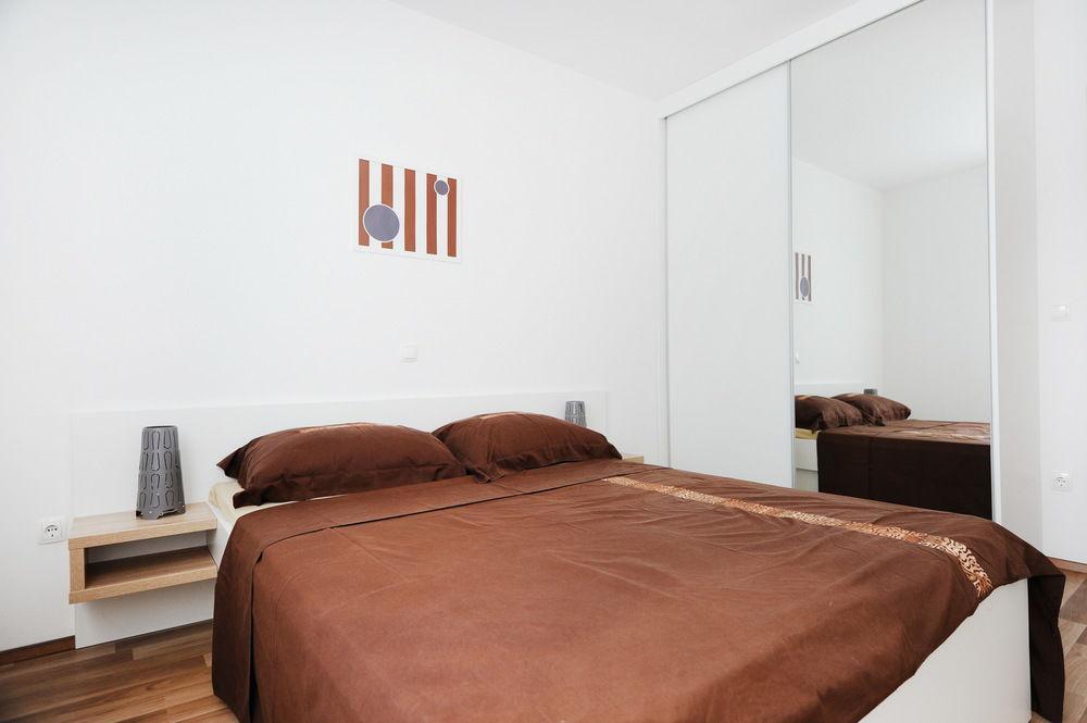 Apartments Hills Задар Екстериор снимка